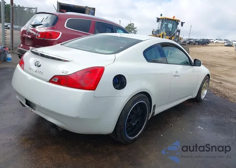 2010 Infiniti G37 Journey z USA, uszkodzony, nr VIN JN1CV6EK2AM101047